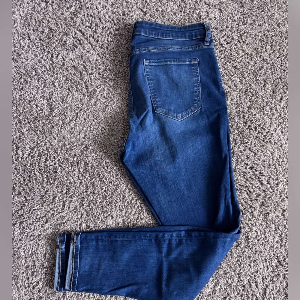 GAP Women's Deep Blue Skinny Jeans